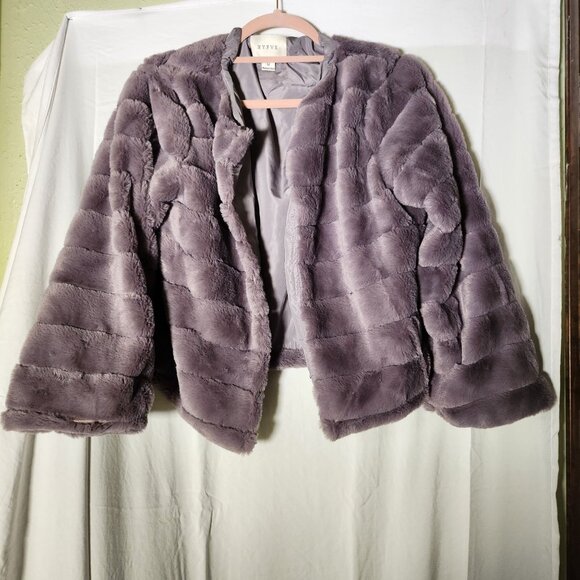 Hyfve Women's Medium Glam Sexy Faux Fur Jacket In Lavender gray Cropped Jacket - Picture 3 of 6